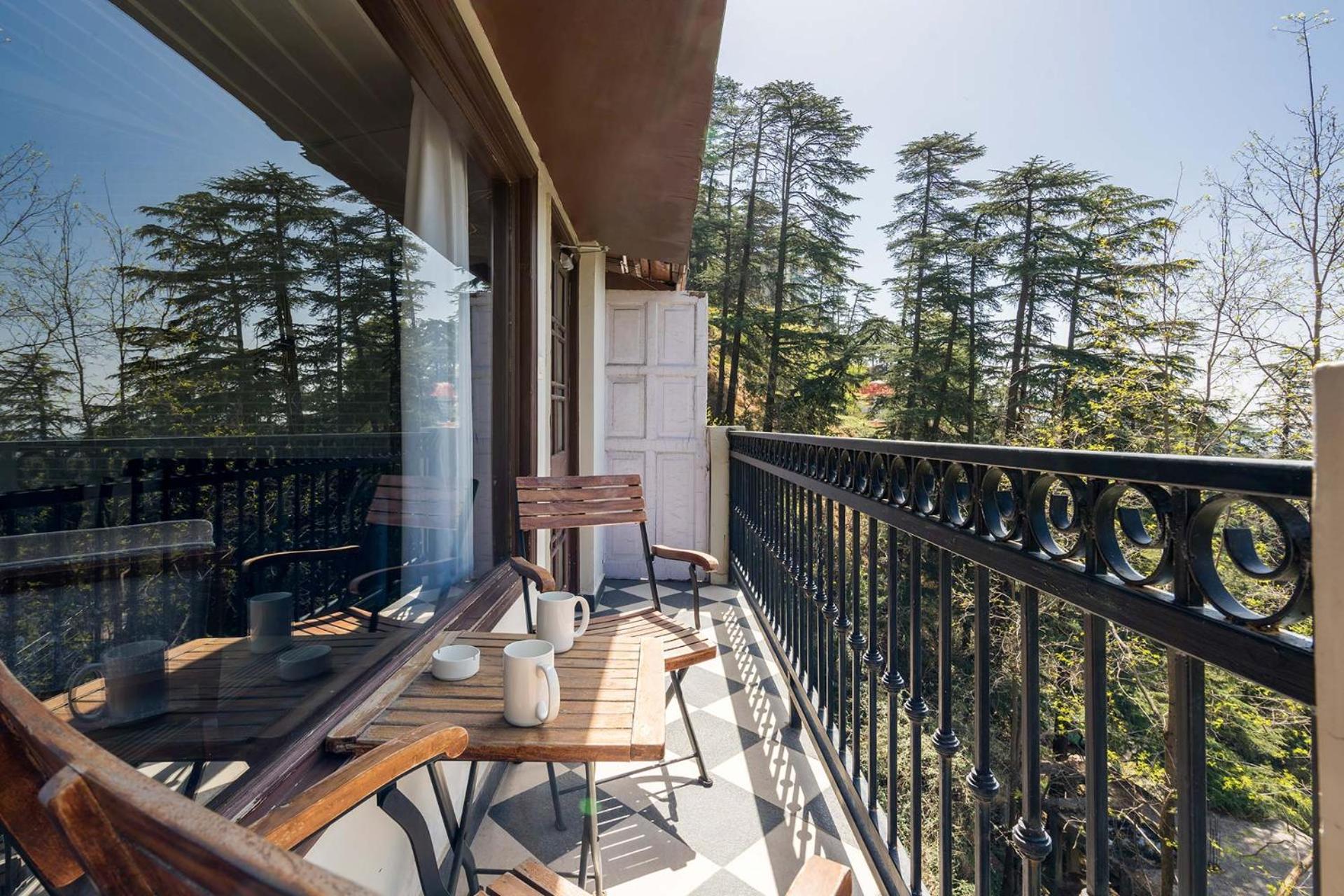 Stayvista At Pine Estate With Outdoor Jacuzzi Shimla Zewnętrze zdjęcie