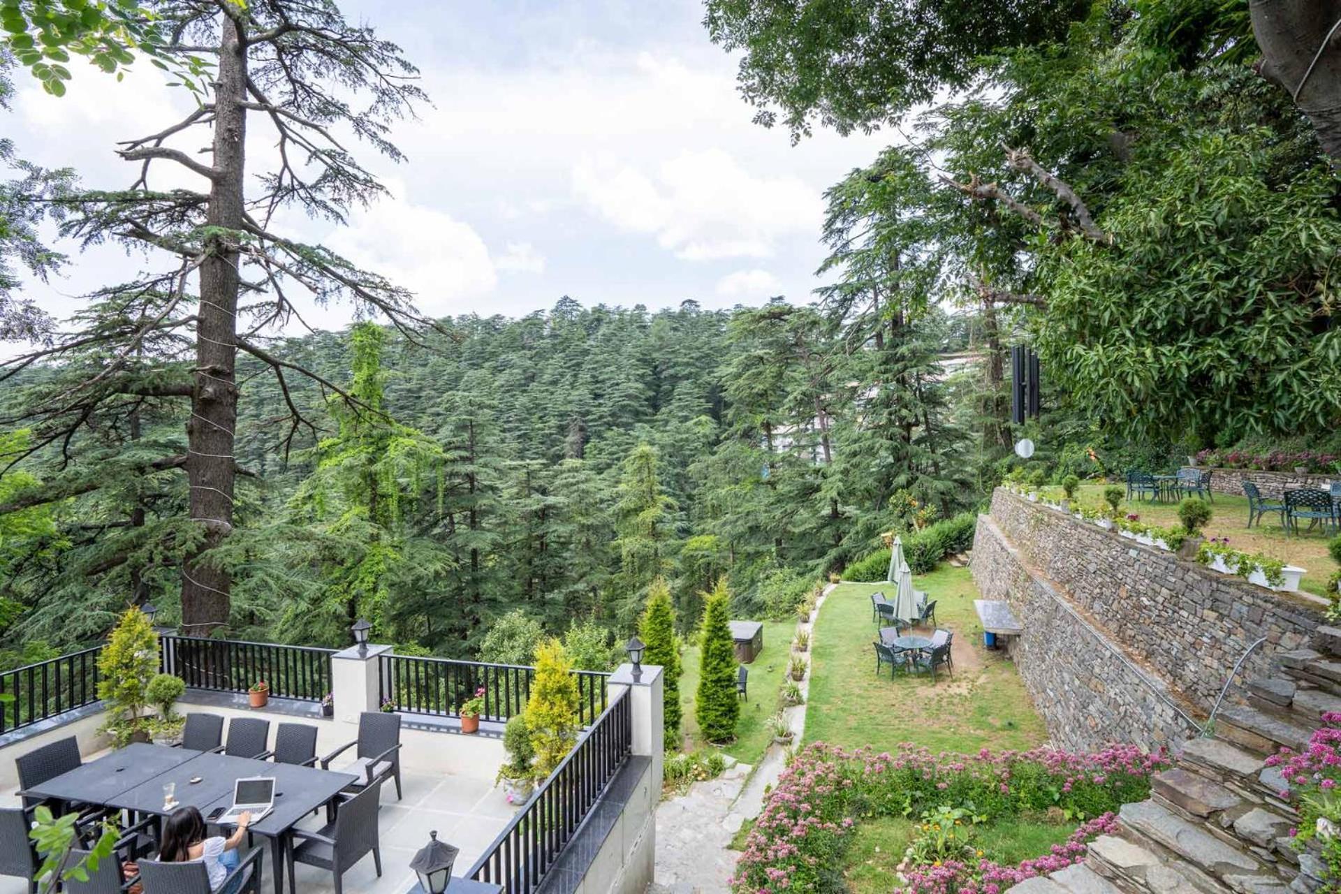 Stayvista At Pine Estate With Outdoor Jacuzzi Shimla Zewnętrze zdjęcie